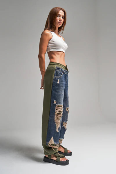 Trendy Torn Jeans