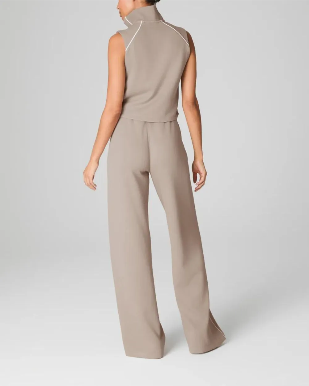 Airy Comfort Sleeveless Jumpsuit